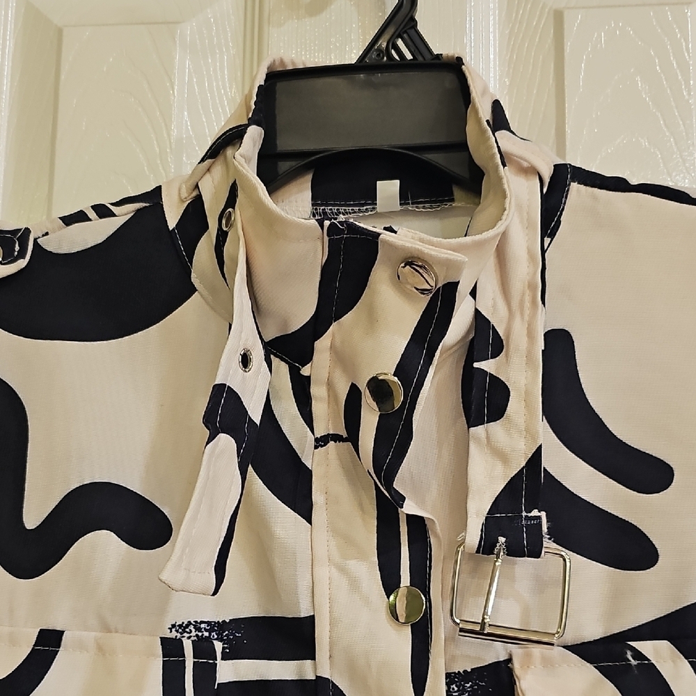 New Leopard Print Zippered Drawstring Waist Stand Collar Jacket  MEDIUM - Picture 8 of 16